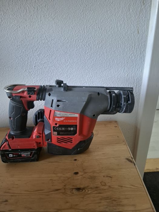 Milwaukee M18 FUEL FHAFOH16 Młotowiertarka podstropowa + akumulator 5,0 Ah - jak nowa