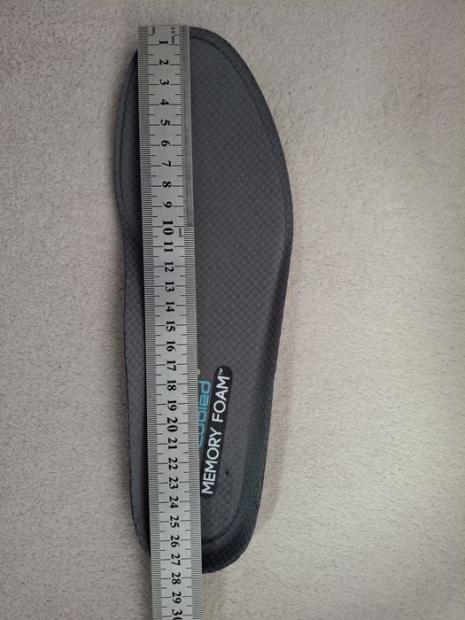 Продам кросівки Lowa Gorgon GTX Ws 41 р  та Skechers Pelland dyna air men's 52559 bbk 42 р.