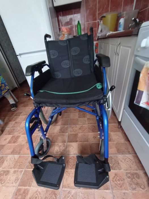 Коляска для инвалидов