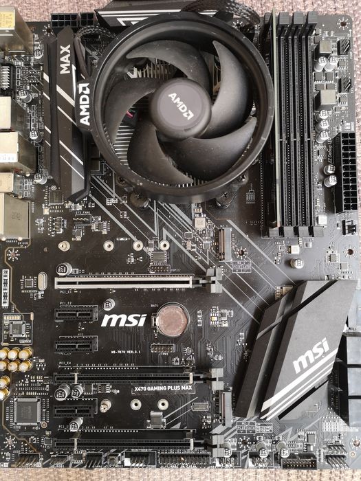 MSI X470 Gaming Plus Max + Ryzen3 1200