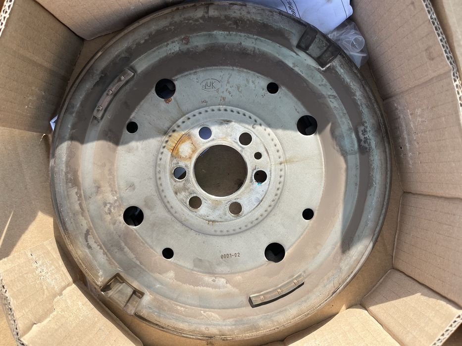 Маховик 1,4tsi dq 200 DSG 7
