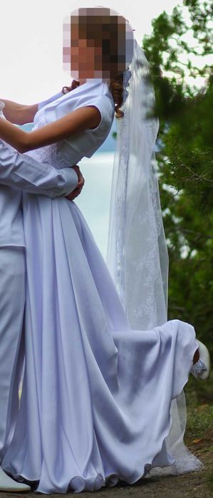 Свадебное платье