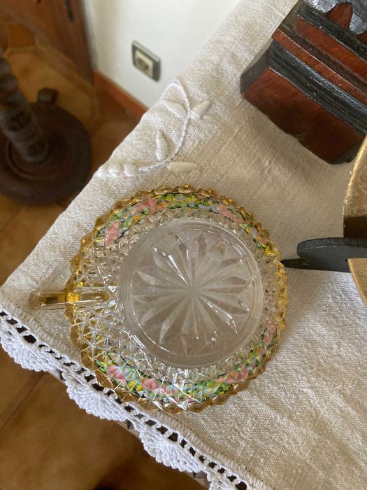 Tigelas porcelana louca francesa longchamp e chicara de vidro pintada