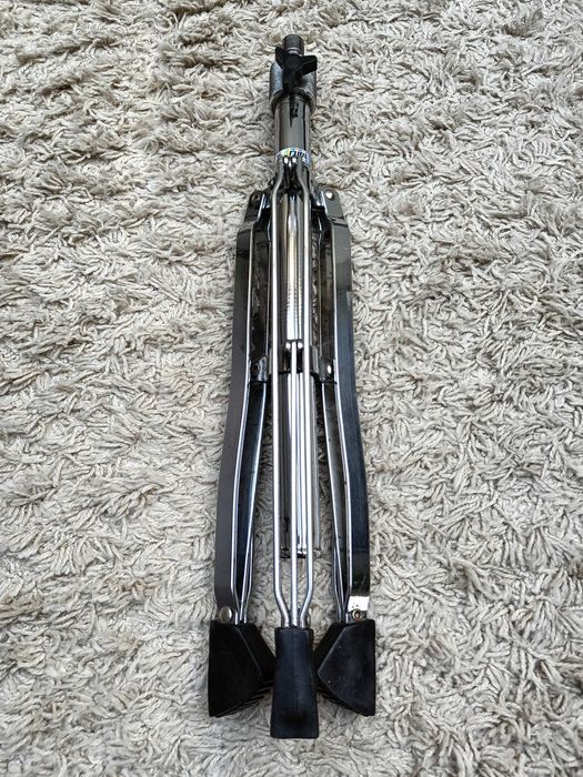 Nogi + rurka, dolna i środkowa sekcja stołka perkusyjnego TAYE