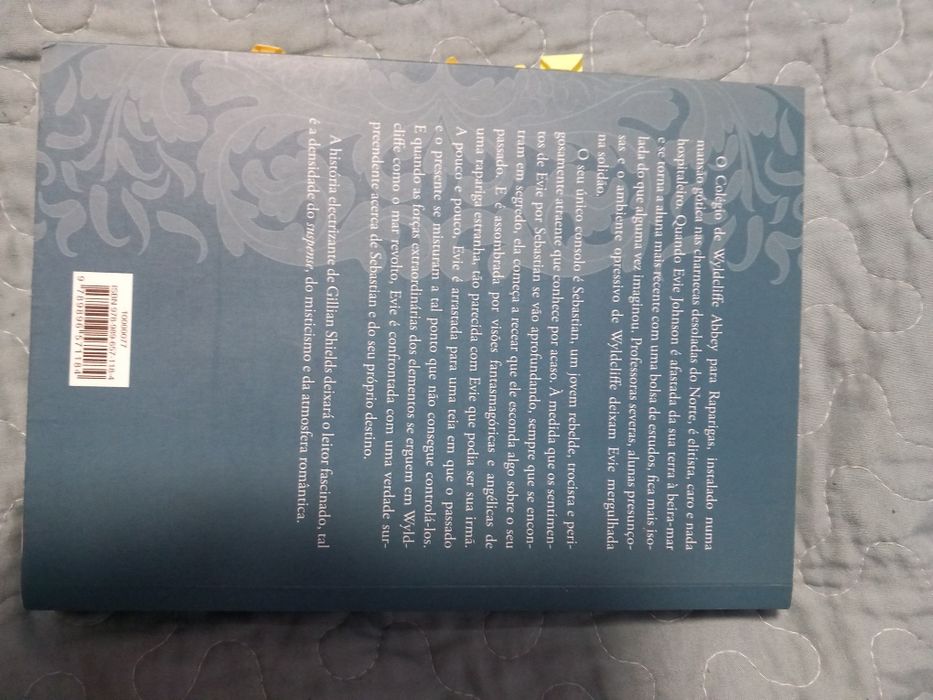 Livro "Imortal" da Gillian Shields