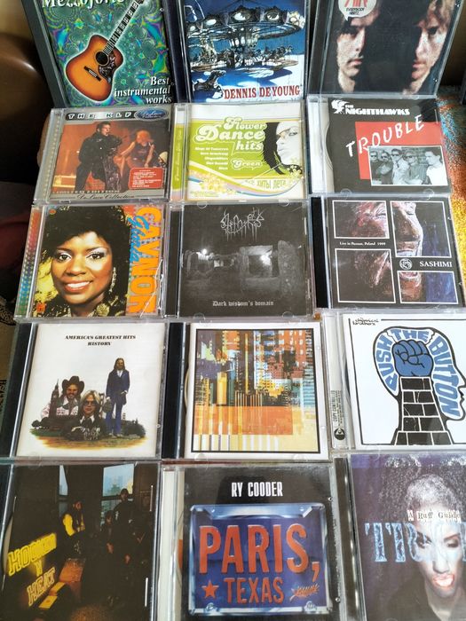 Продам заводские компакт диски  cd-da