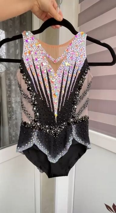 czarny strój startowy