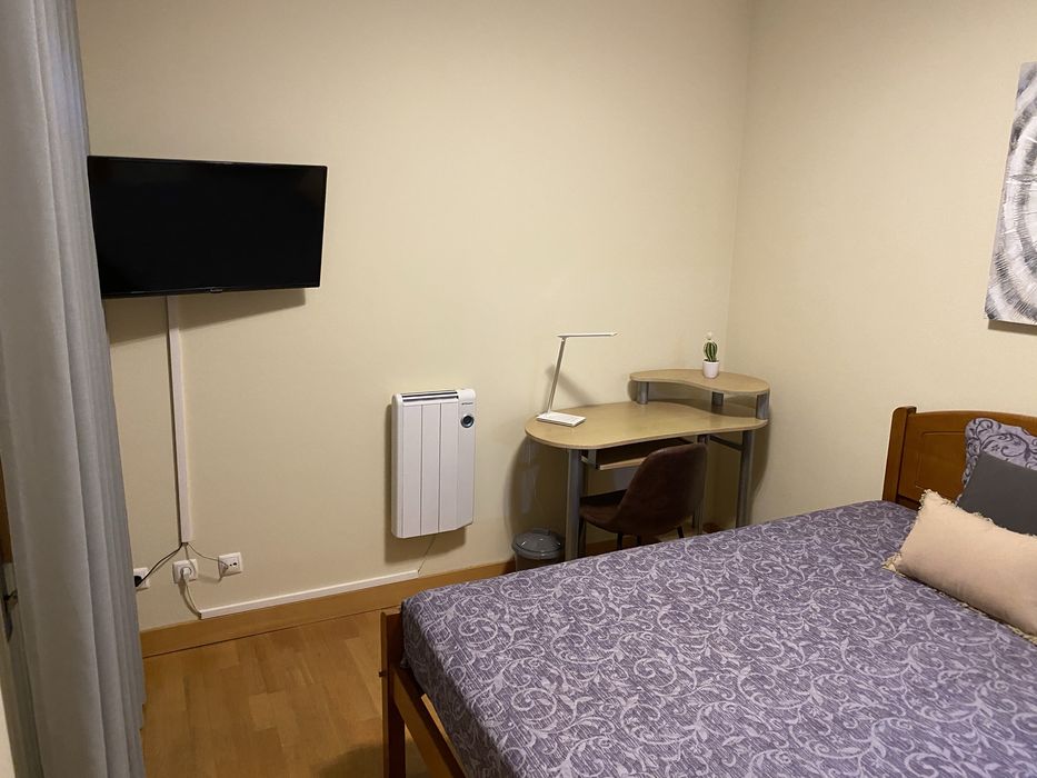 Quartos ao lado ISCAP, ocupação individual com contrato arrendamento