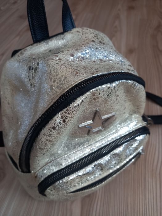 Продам рюкзак у стані нового.Дешево