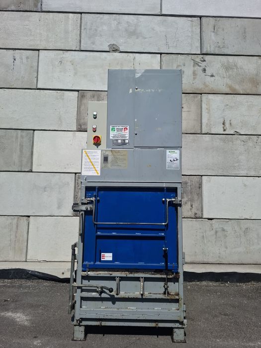 Belownica prasa do folii kartonu makulatury odpadów śmieci papieru