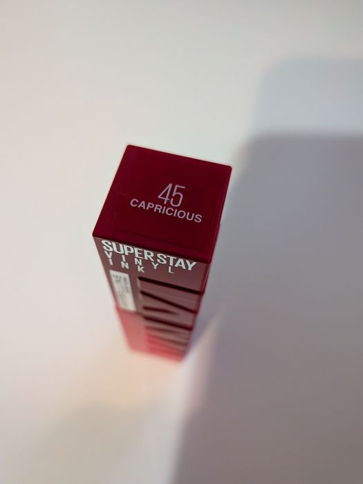 Maybelline Superstay Vinyl Ink Capricious
