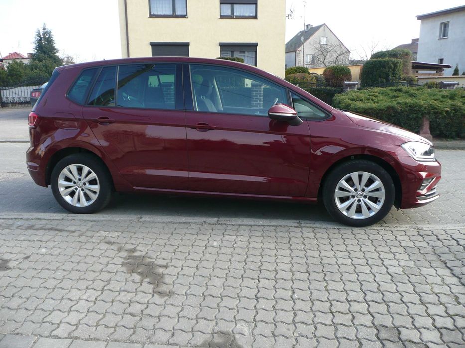 Golf Sportsvan 1.0 benzyna 2018r.