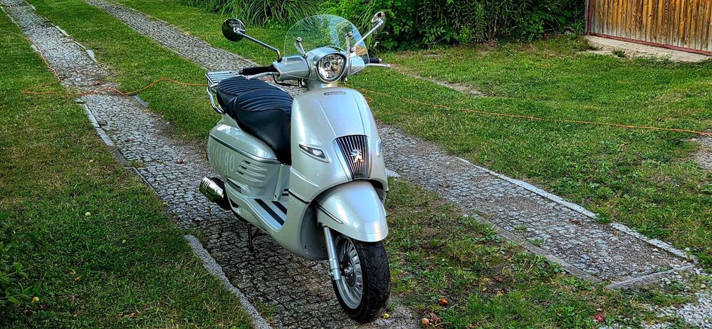 Peugeot