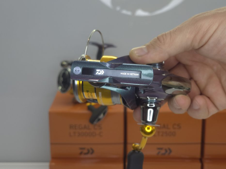Daiwa 24 Regal CS LT2500, LT 2500S, LT 3000D-C спінінгова котушка