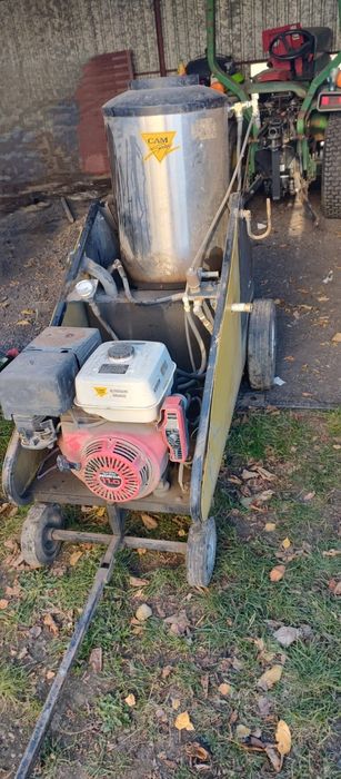 Myjka  ciśnieniowa spalinowa  z podgrzewaniem Honda