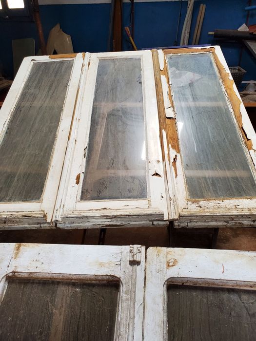 5 janelas de madeira  maciça antigas64553062962817124