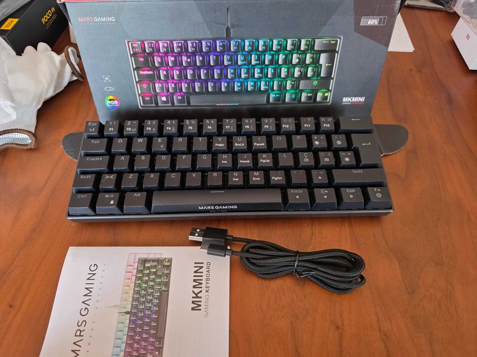 Teclado Mecânico Gamer 60% Mars Gaming RGB MKMINI (Layout PT - Novo)