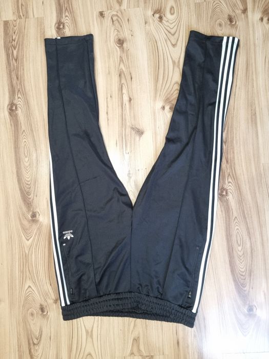 Spodnie dresy Adidas XL 42 jak nowe