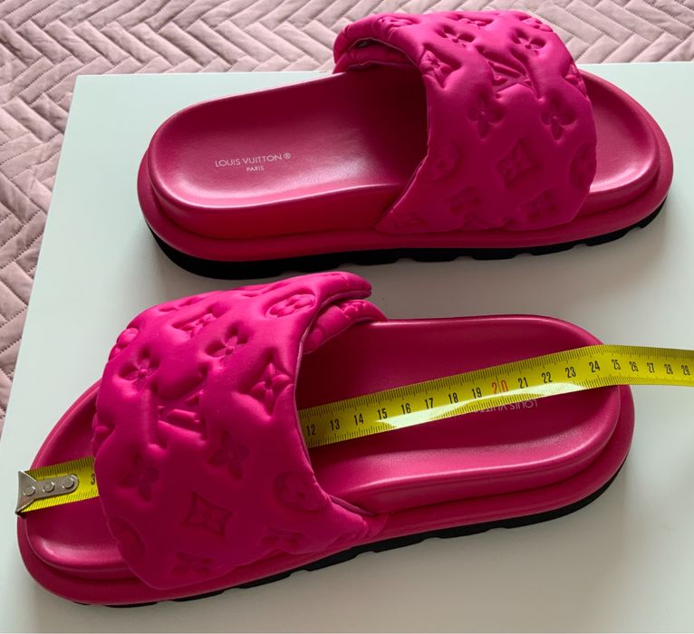 Klapki Louis Vuitton