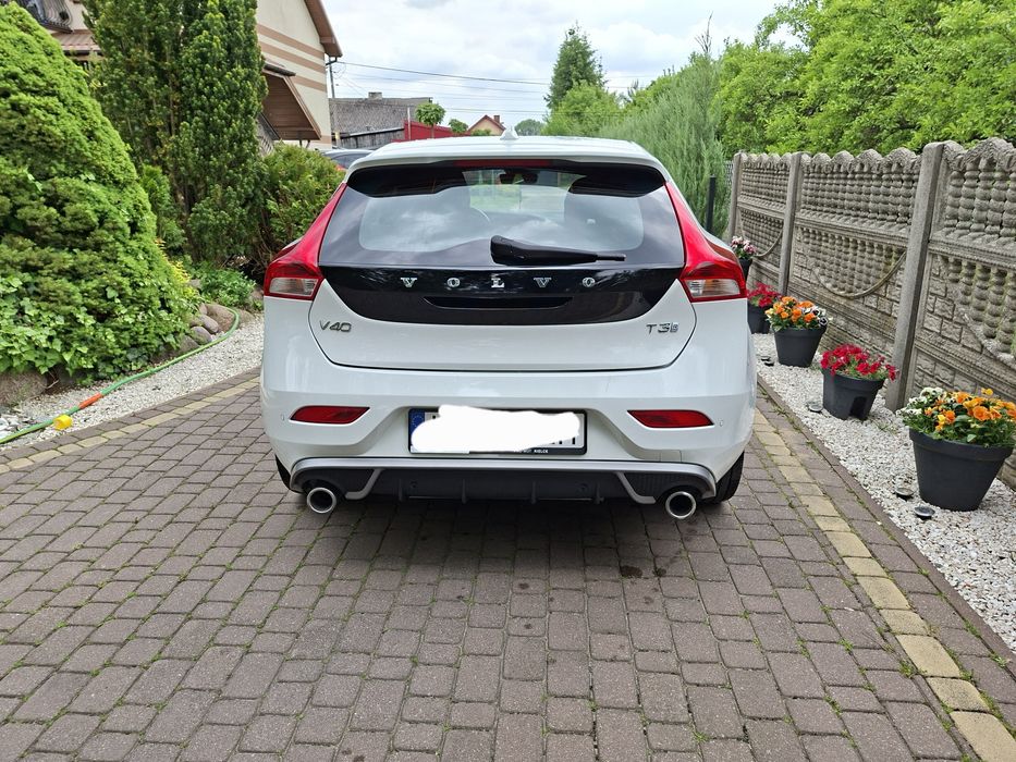 Volvo V40 T3 Drive-E Dynamic Edition