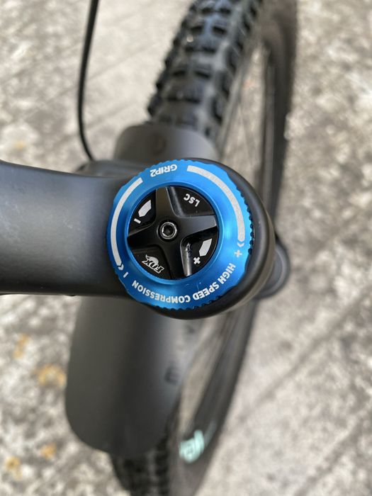 Specialized Stumpjumper EVO Pro 29 Carbono Suspensão total FOX