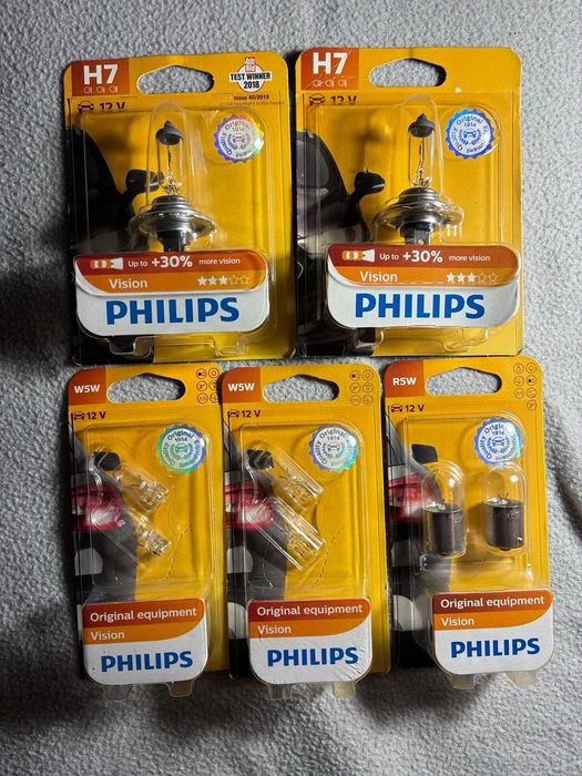 Zestaw żarówek Philips 2xH7 + 4x5W5 + 2xR5W