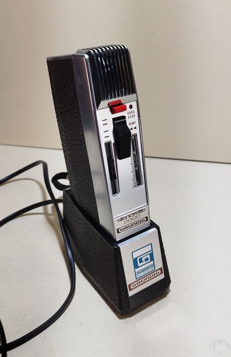 Dyktafon GRUNDIG Stenorette 2000
