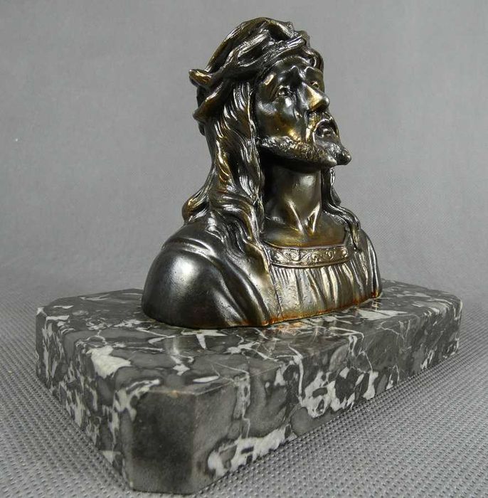Figura popiersie JEZUS cierniem ukoronowany marmur metal