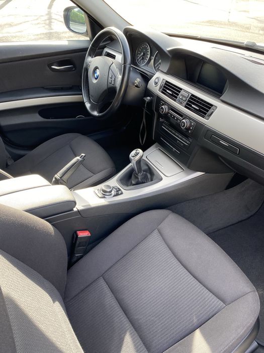 Bmw 318D E91 LCI Impecavel!