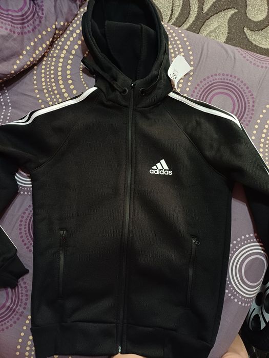 Спортивний костюм