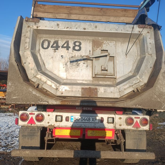 Напів причіп в доброму стані