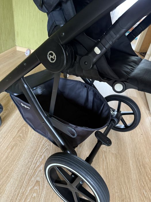 Продам коляску cybex 2 в 1