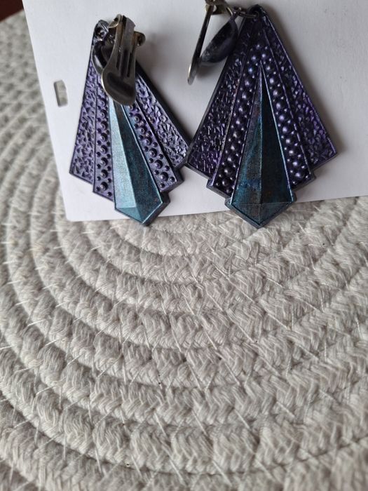 Retro klipsy metaloplastyka