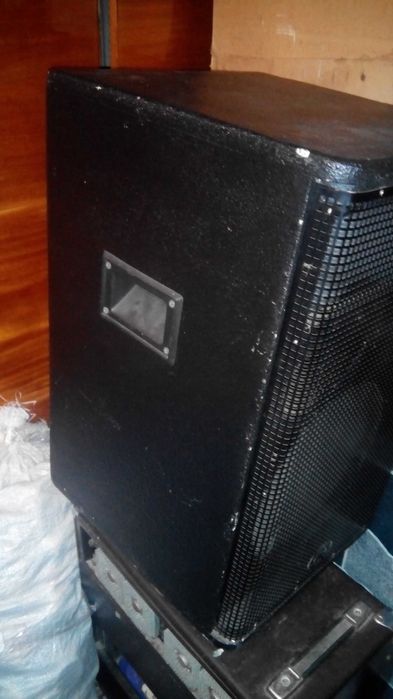 Корпуса колонок Wharfedale 12 дюймов