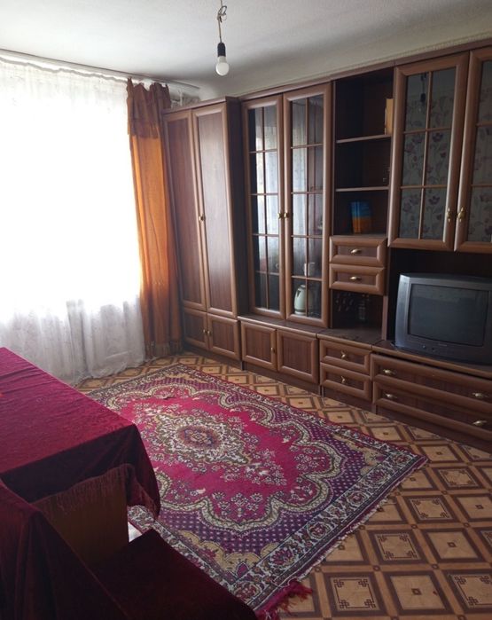 М.Бот.сад.Сдам 2ух комн.гостинку