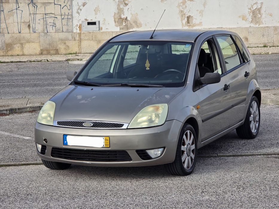 Ford Fiesta Ghia 1.25 16v 2004 Em Perfeitas condições