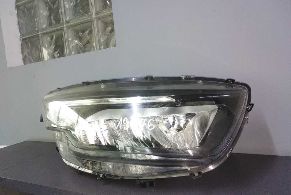 Iveco Daily Lampa Przód Prawa Full Led