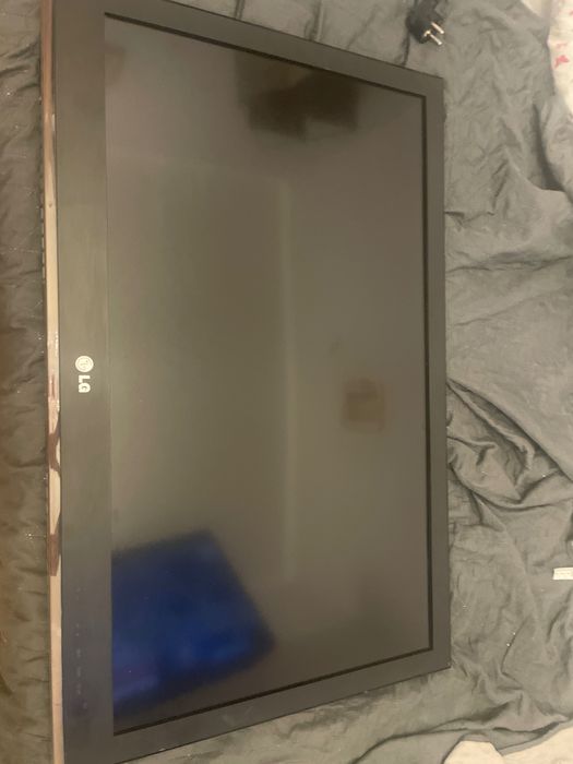 Telewizor LG 32 cali bez podstawki do powieszenia