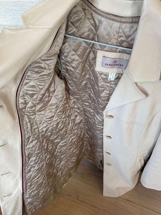 Skórzany płaszcz firmy Elegancja