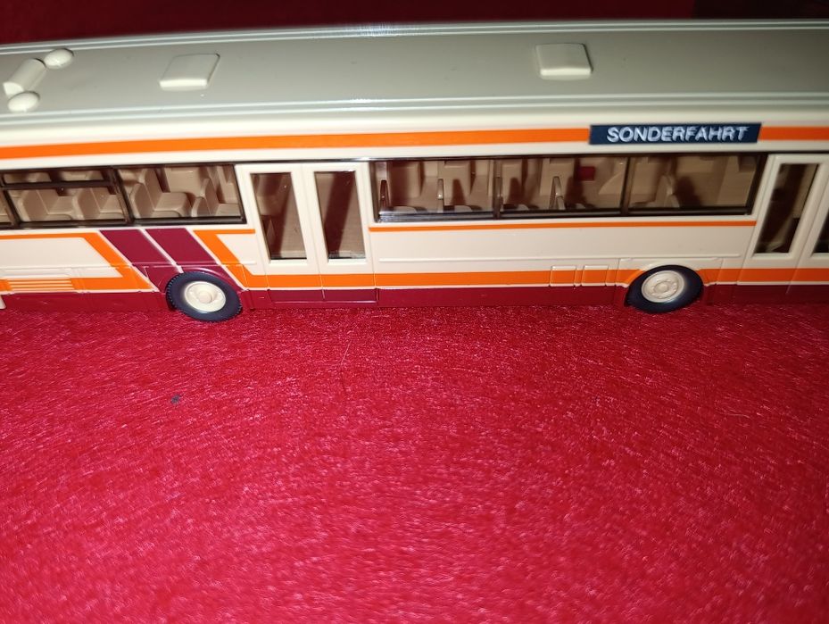 Miniatura Viking Autocarro MAN SL 202