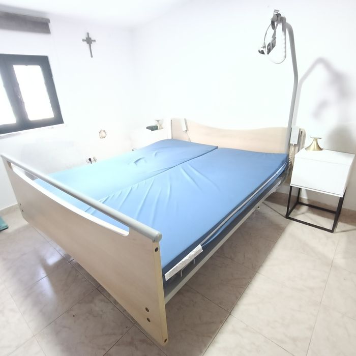 OPORTUNIDADE – Cama Elevatória de Casal Completa