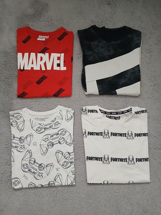 T-shirt e calcoes 11/12 anos