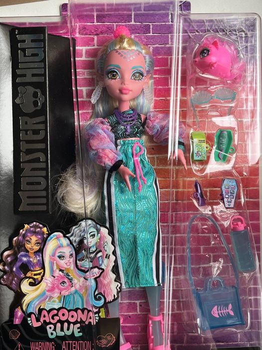 Monster High Lagoona Blue New Look Core Refresh Лагуна Блю Базова