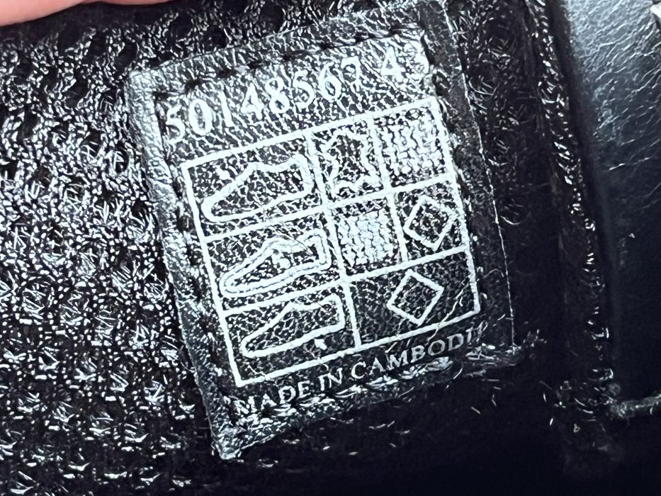 Кросівки Hugo Boss 42 розмір оригінал