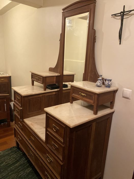 Quarto antigo mogno macico restaurado negociavel