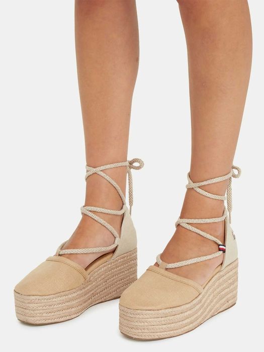 Espadryle w kolorze bezowym Tommy Hilfiger 42