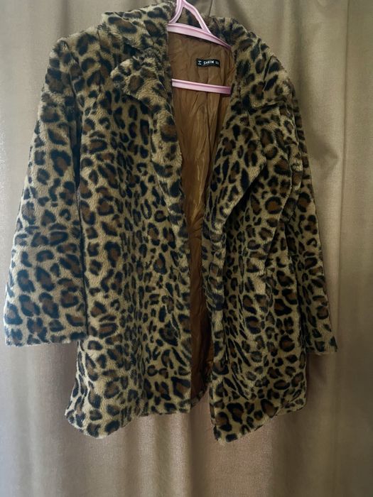 Шубка леопардова