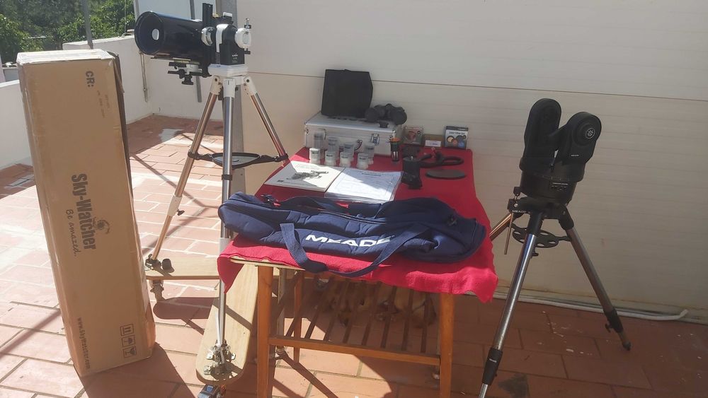 Montagem dupla AZ/GTIX com telescópio 5” mais   
 acessórios