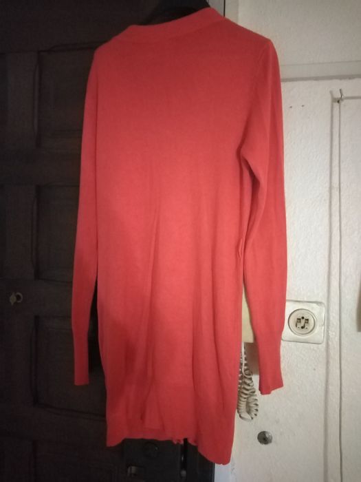 Casaquinho malha comprido tom vermelho tam M só 4€