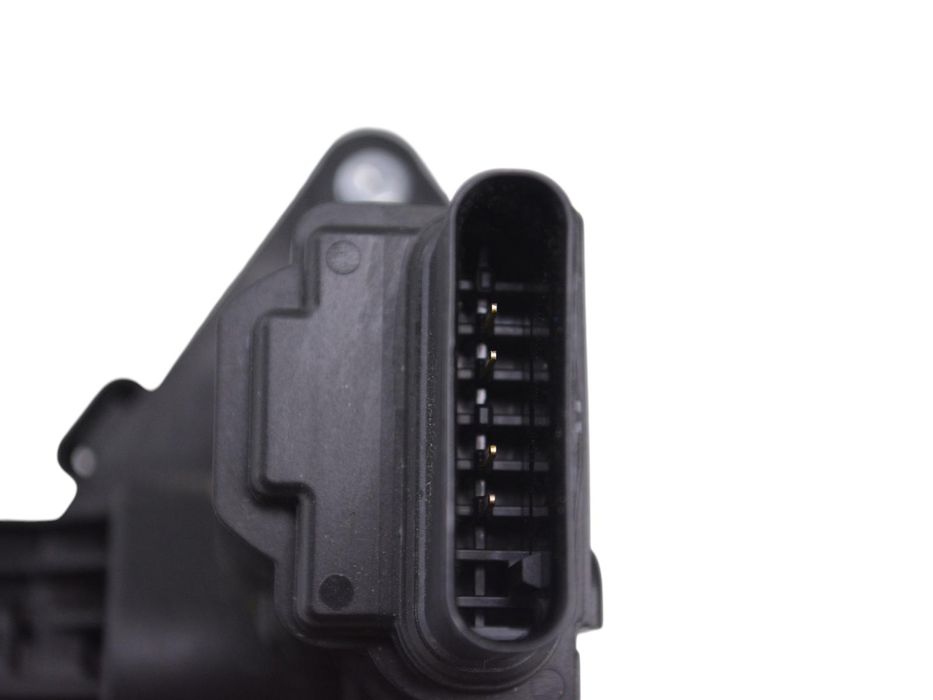 Замок дверей передній правий VOLVO S60 SPA 2019-2024 31440998